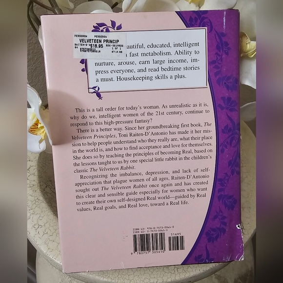 The Velveteen Principles for Women by Toni Raiten-D’Antonio Book EUC - Picture 2 of 12